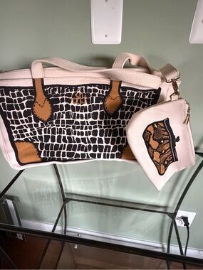 Canvas Tote Bag with Matching Pouch - Cream and Tan